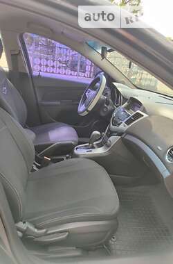 Хэтчбек Chevrolet Cruze 2011 в Лубнах