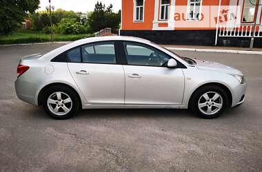 Седан Chevrolet Cruze 2011 в Хмельнике