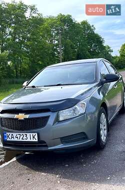 Седан Chevrolet Cruze 2009 в Чернігові
