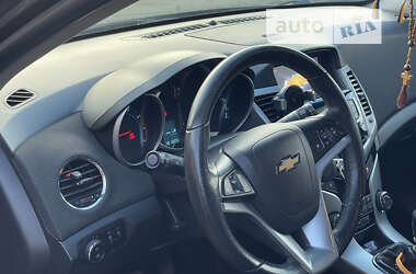 Хетчбек Chevrolet Cruze 2011 в Ніжині