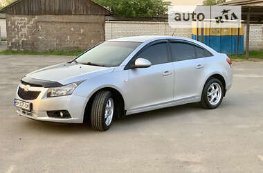 Седан Chevrolet Cruze 2011 в Кролевце