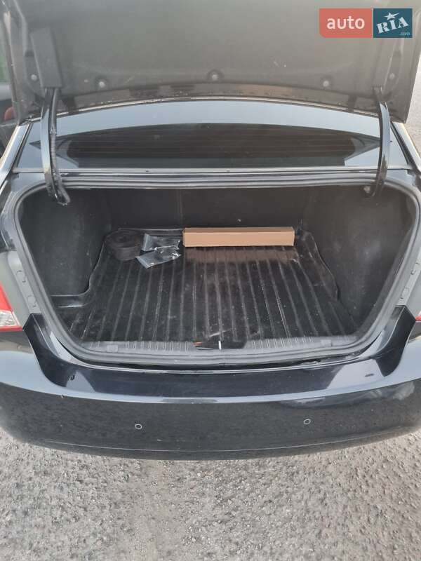 Седан Chevrolet Cruze 2011 в Кременчуці