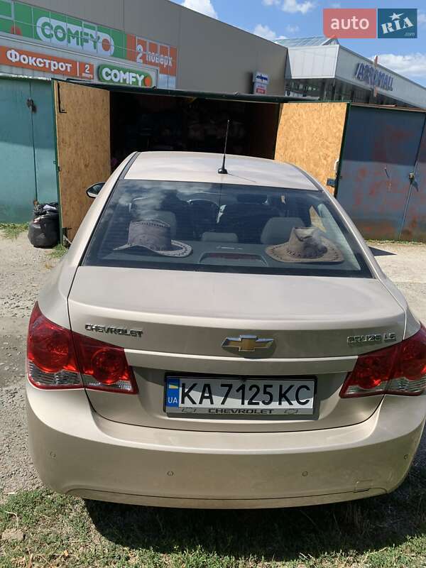Седан Chevrolet Cruze 2010 в Борисполе