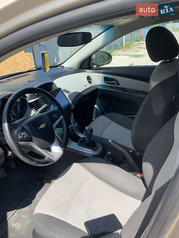 Седан Chevrolet Cruze 2010 в Борисполе