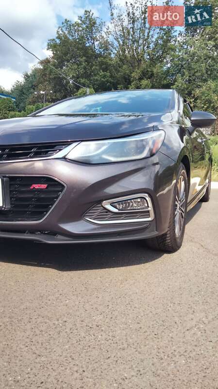 Седан Chevrolet Cruze 2017 в Киеве