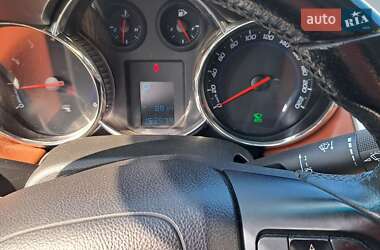 Седан Chevrolet Cruze 2011 в 
