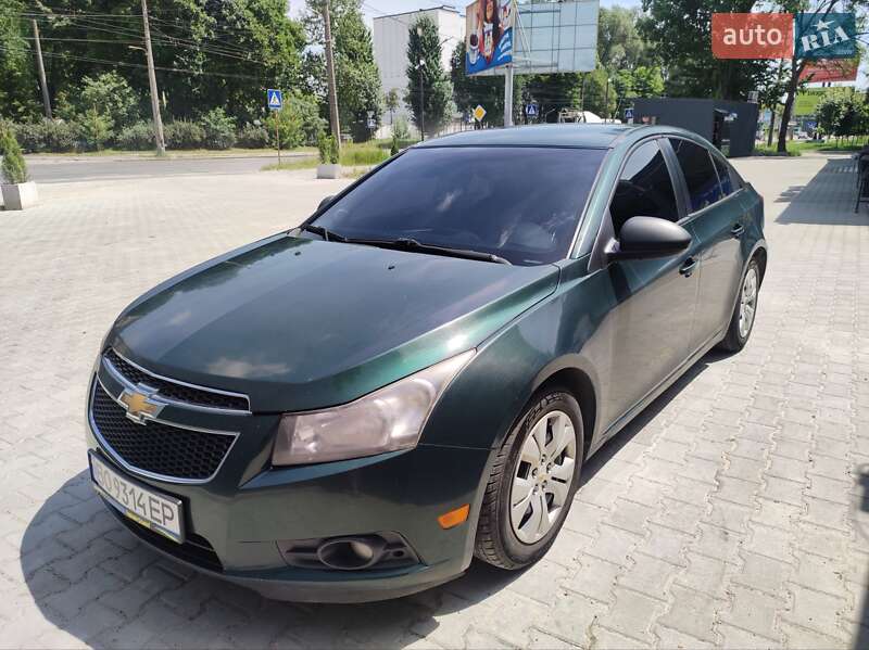 Седан Chevrolet Cruze 2013 в Тернополе