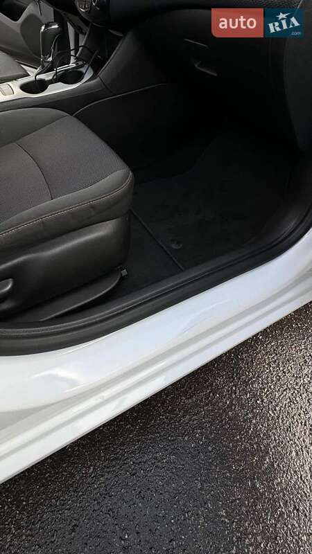 Седан Chevrolet Cruze 2016 в Сваляві фото 8 Седан Chevrolet Cruze 2016 в Сваляві