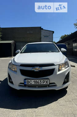 Седан Chevrolet Cruze 2013 в Львове