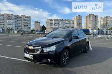 Седан Chevrolet Cruze 2011 в Києві