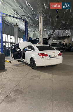 Седан Chevrolet Cruze 2011 в Киеве