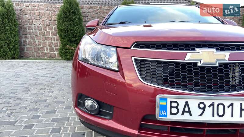 Седан Chevrolet Cruze 2011 в Кропивницком