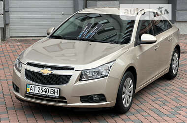 Седан Chevrolet Cruze 2011 в Ивано-Франковске