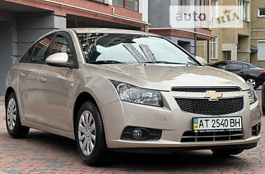 Седан Chevrolet Cruze 2011 в Ивано-Франковске