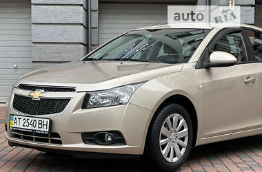 Седан Chevrolet Cruze 2011 в Ивано-Франковске