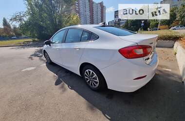 Седан Chevrolet Cruze 2016 в Киеве