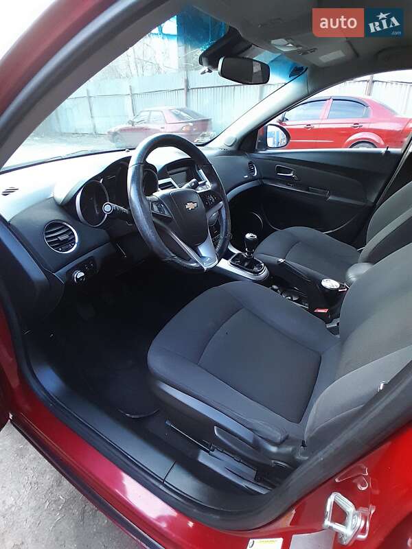 Седан Chevrolet Cruze 2011 в Києві