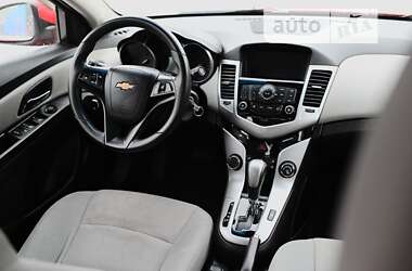 Седан Chevrolet Cruze 2014 в Дубні