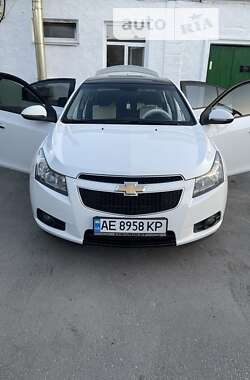 Седан Chevrolet Cruze 2012 в Новомосковске