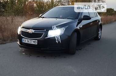 Хэтчбек Chevrolet Cruze 2011 в Харькове