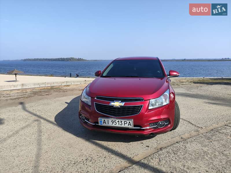 Седан Chevrolet Cruze 2014 в Києві