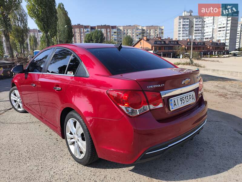 Седан Chevrolet Cruze 2014 в Києві