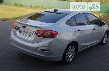 Седан Chevrolet Cruze 2016 в Гадячі