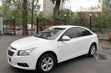 Седан Chevrolet Cruze 2011 в Києві