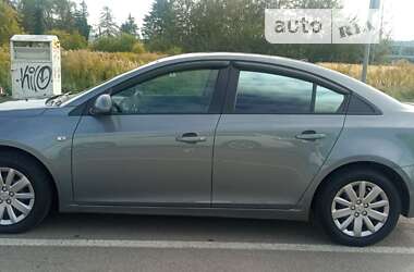 Седан Chevrolet Cruze 2013 в Киеве