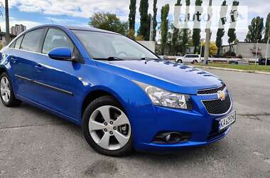 Седан Chevrolet Cruze 2011 в Києві