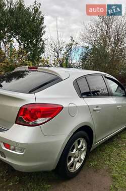 Хэтчбек Chevrolet Cruze 2012 в Львове