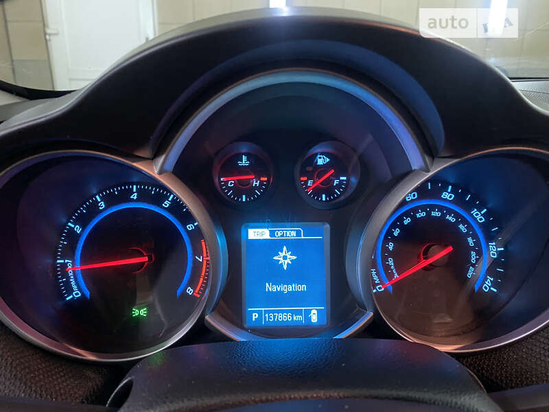 Седан Chevrolet Cruze 2015 в Умани