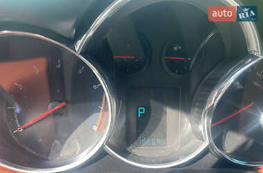 Седан Chevrolet Cruze 2011 в Житомире