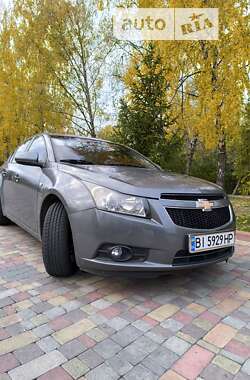 Седан Chevrolet Cruze 2009 в Миргороді