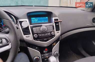 Седан Chevrolet Cruze 2015 в Полтаве