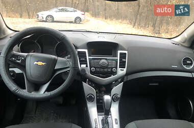 Седан Chevrolet Cruze 2011 в Днепре