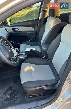Седан Chevrolet Cruze 2010 в 