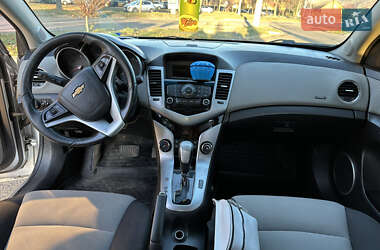 Седан Chevrolet Cruze 2010 в 