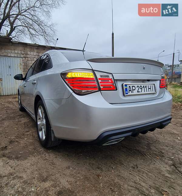 Седан Chevrolet Cruze 2010 в Запорожье