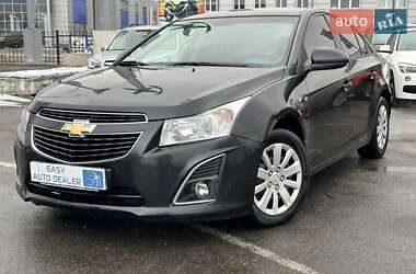 Седан Chevrolet Cruze 2013 в Києві