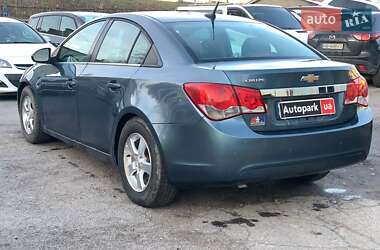 Седан Chevrolet Cruze 2011 в Виннице