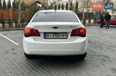 Седан Chevrolet Cruze 2010 в Полтаве