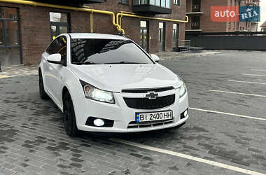 Седан Chevrolet Cruze 2010 в Полтаве