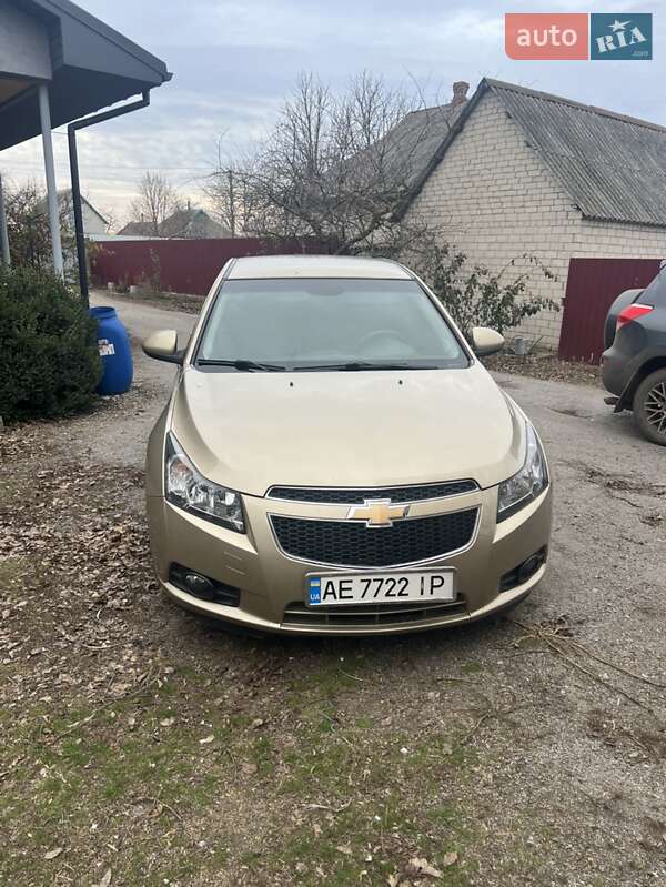 Седан Chevrolet Cruze 2009 в Дніпрі