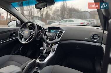 Седан Chevrolet Cruze 2011 в Хмельницком