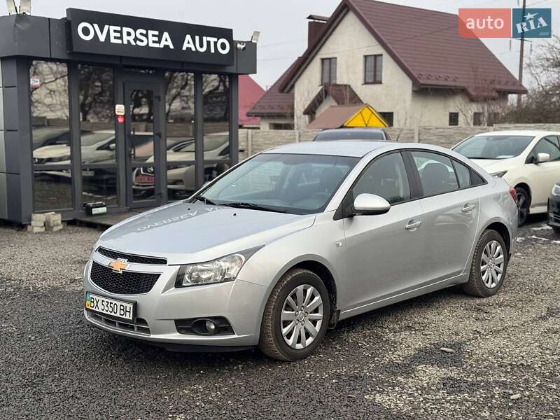 Седан Chevrolet Cruze 2011 в Хмельницком