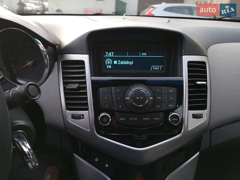 Седан Chevrolet Cruze 2010 в Калуше