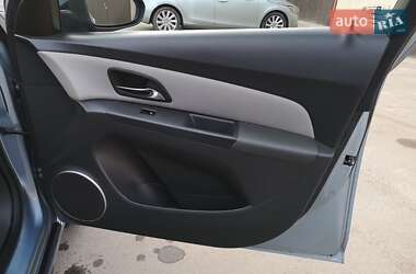 Седан Chevrolet Cruze 2010 в 