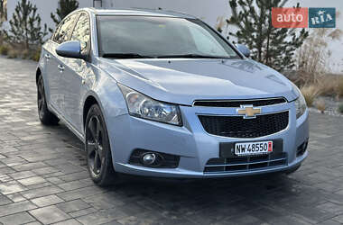 Седан Chevrolet Cruze 2009 в Луцьку