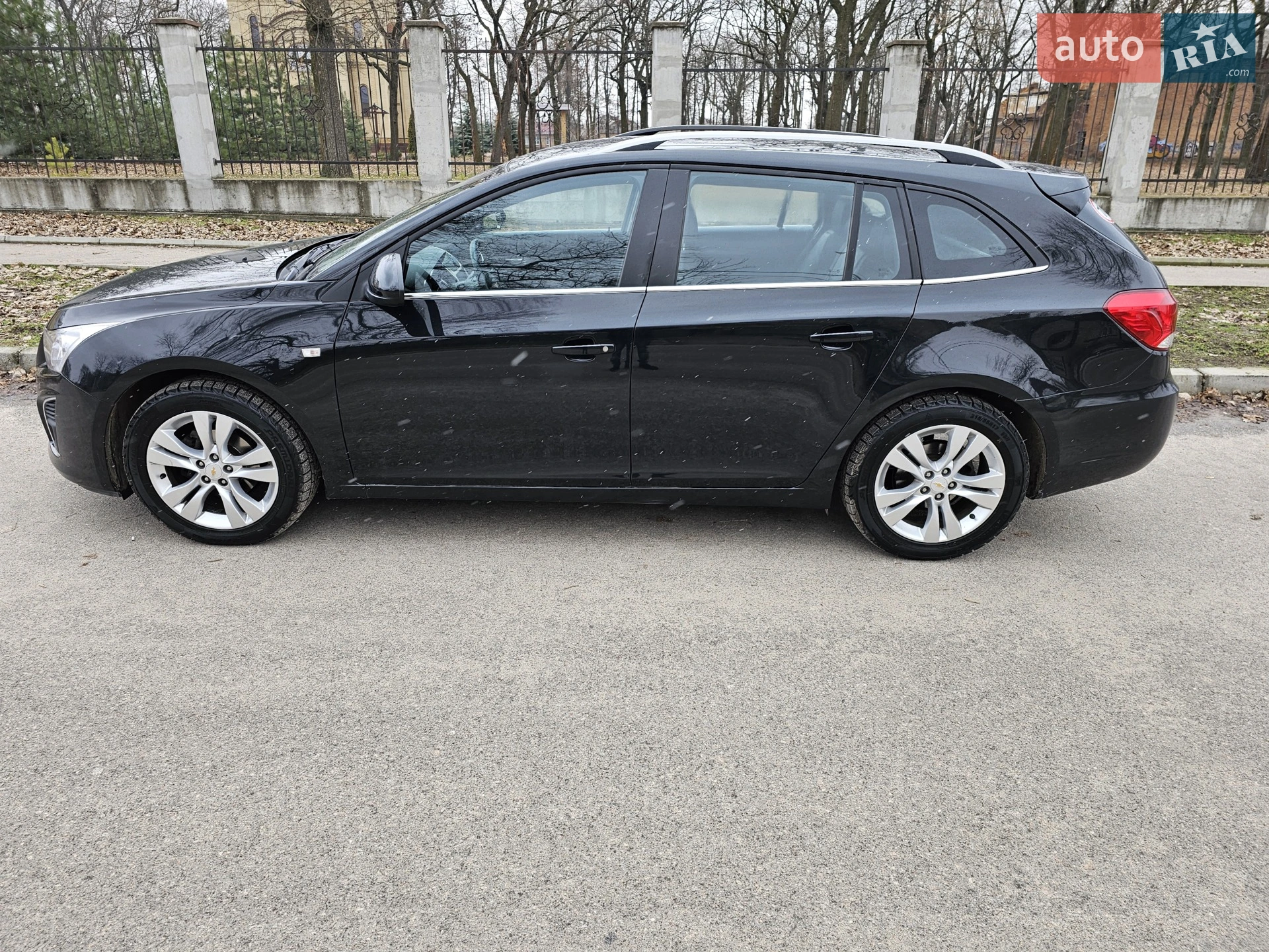 2012 Chevrolet Cruze - мініатюра 3